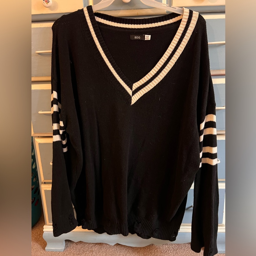 Urban Outfitters Black and White Sweater